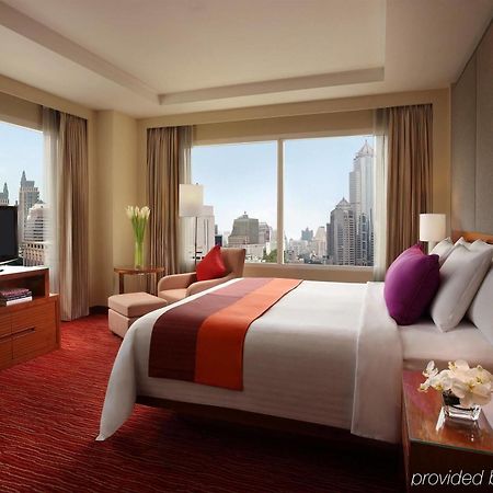 Готель Courtyard By Marriott Бангкок Номер фото
