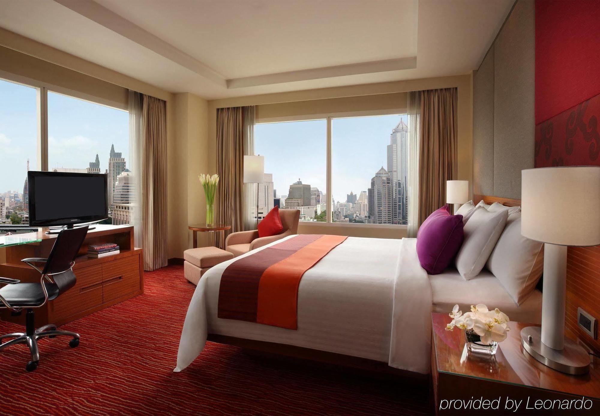 Готель Courtyard By Marriott Бангкок Номер фото